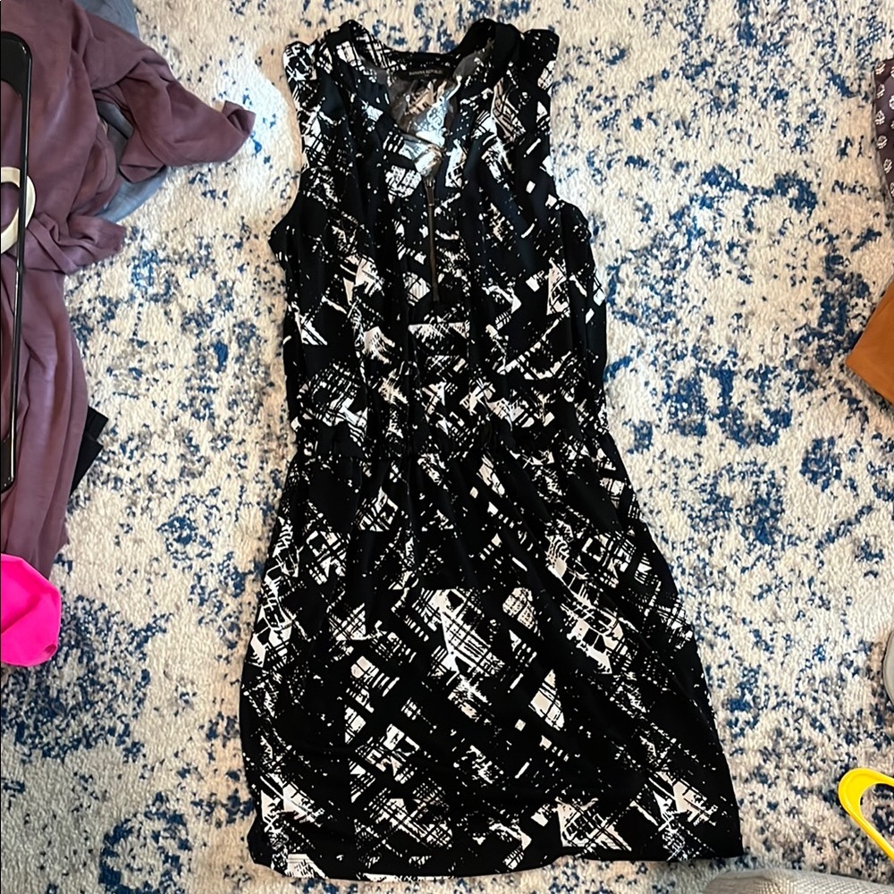 Black and White Sleeveless Dress